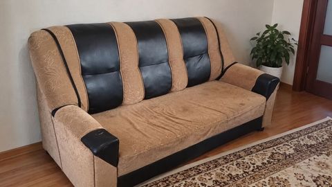 Divan qirigi xarabi yoxdur. Qiymet 45 azn acilmir Unvan Bahar qes — Bakı