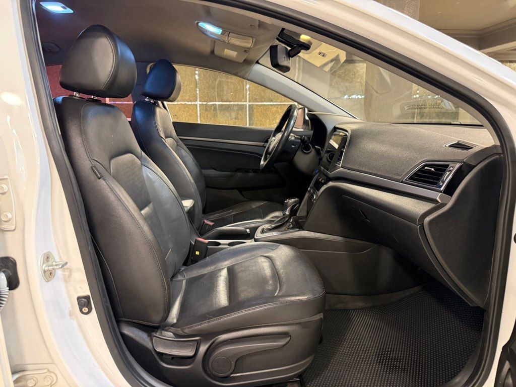Hyundai Elantra, 1.6 L, 2017 il, 260 000 km — Avtomobillər, Bakı (10)