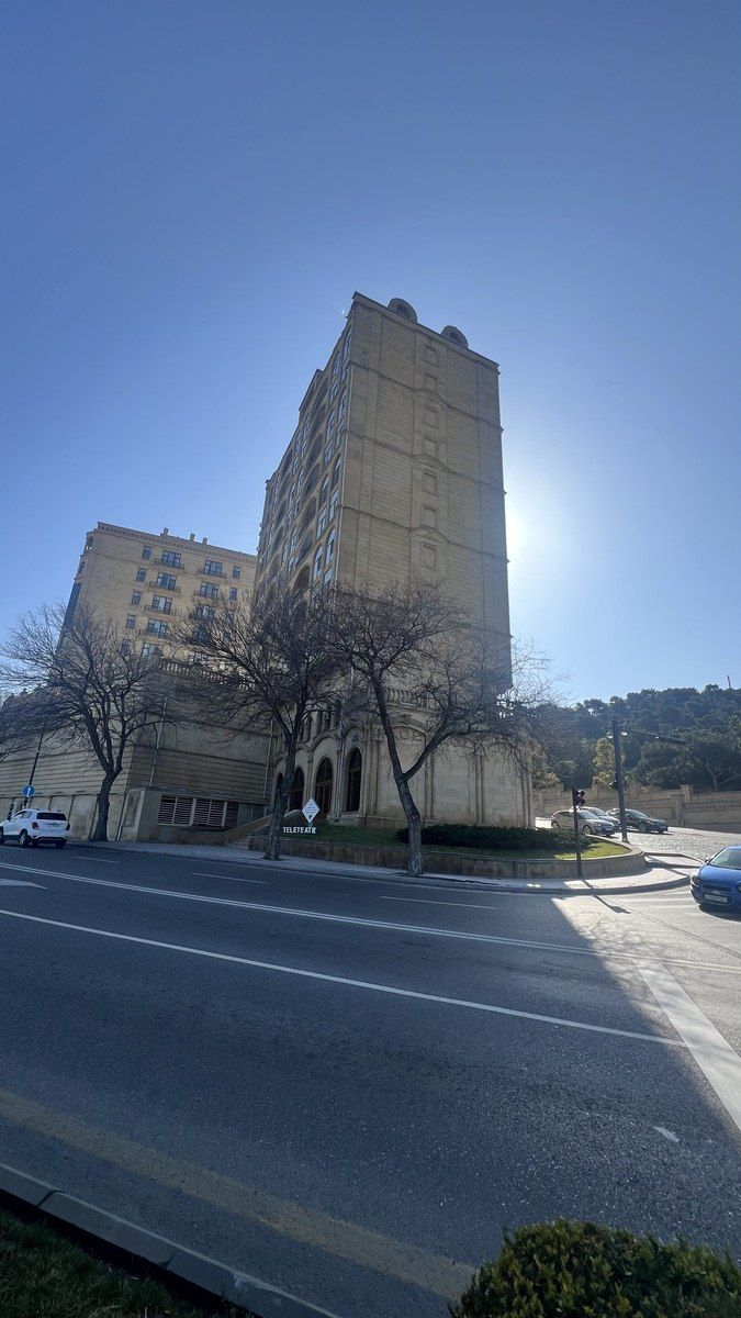 Satılır 3 otaqlı köhnə tikili 105 m² — Mənzil, Bakı (5)
