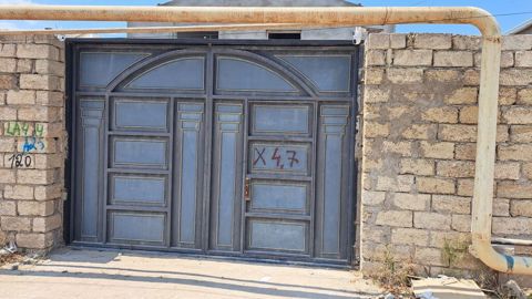 Dəmir darvaza və piyada keçidi qapısı - Material: qalın metal/dəmir — Bakı