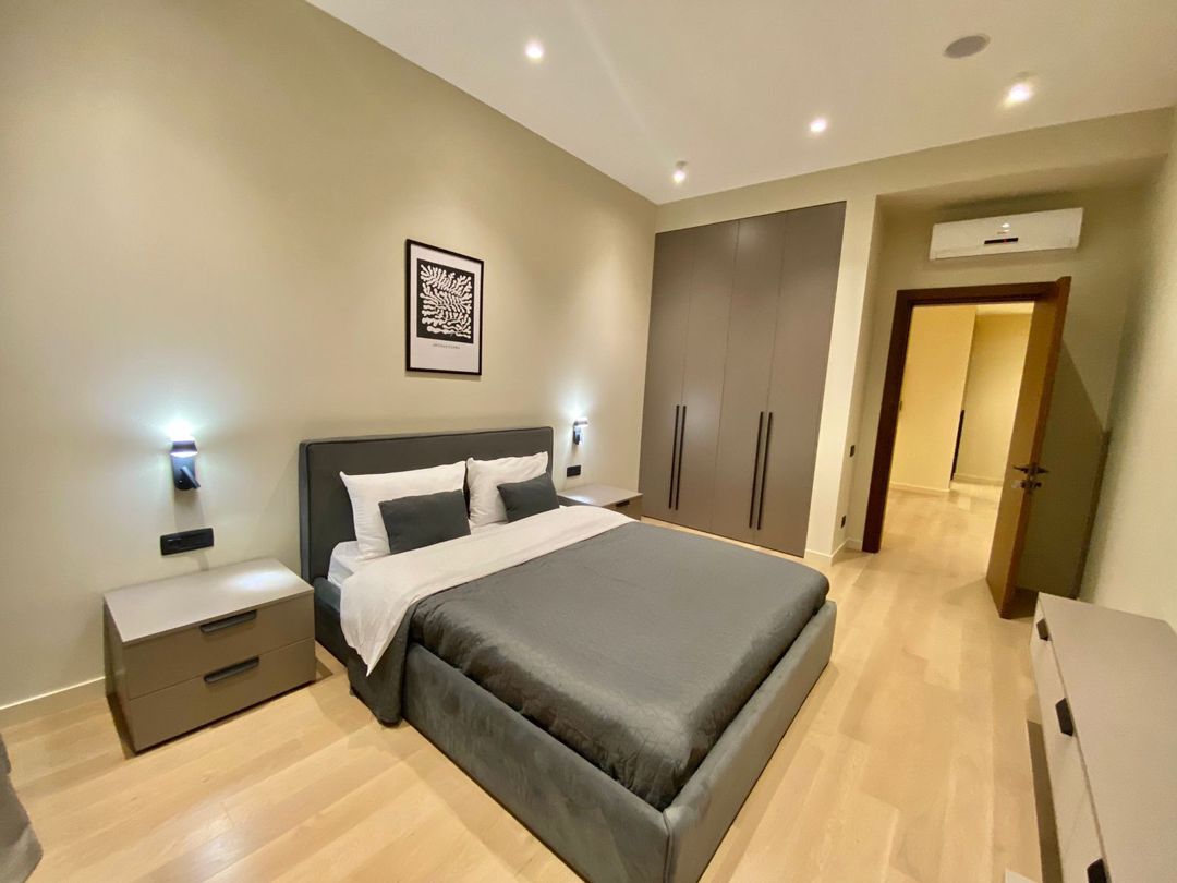 İcarəyə verilir 3 otaqlı yeni tikili 150 m² — Mənzil, Bakı (8)
