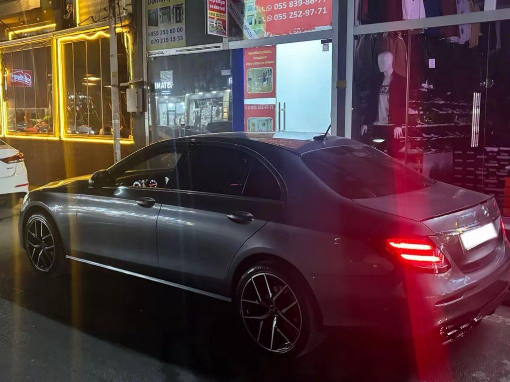 Mercedes E 220 d, 2.0 L, 2017 il, 193 000 km — Avtomobillər, Bakı (4)