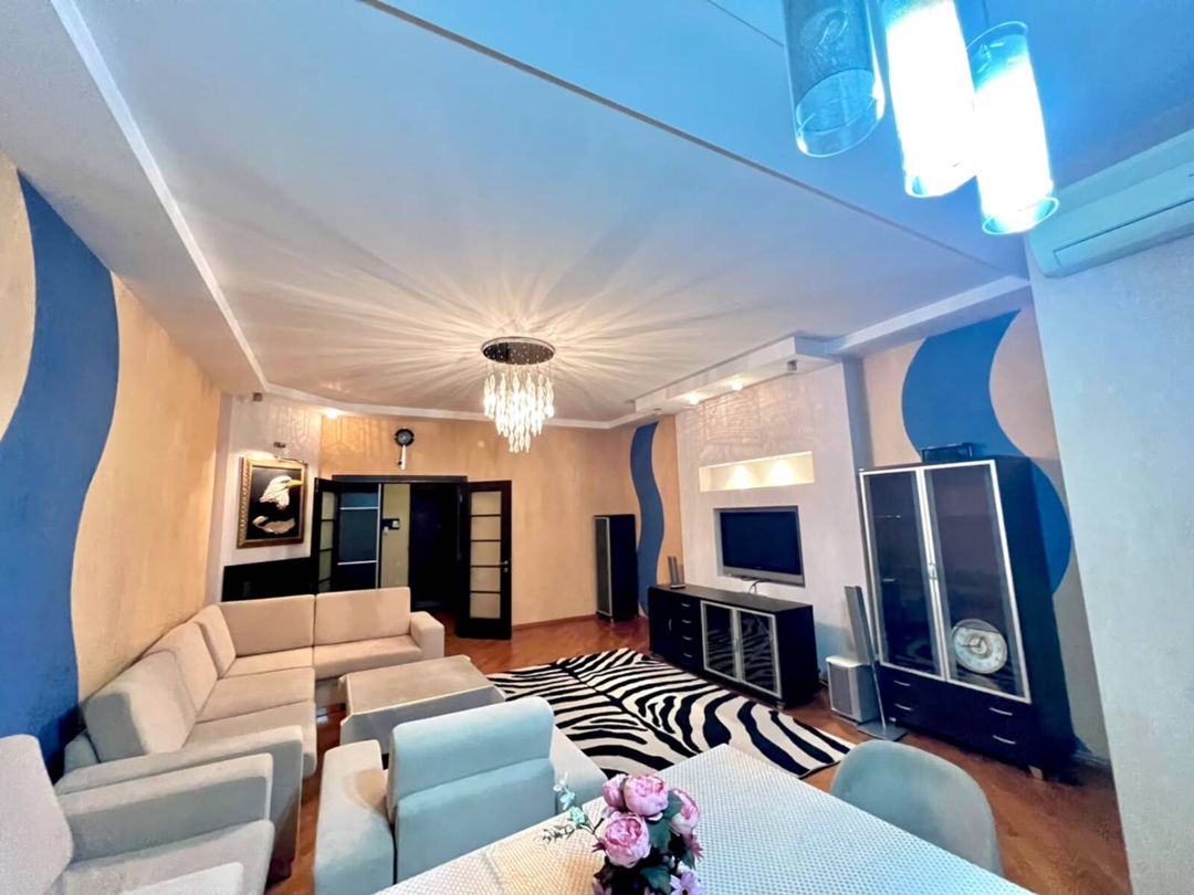 Satılır 3 otaqlı yeni tikili 170 m² — Mənzil, Bakı (5)