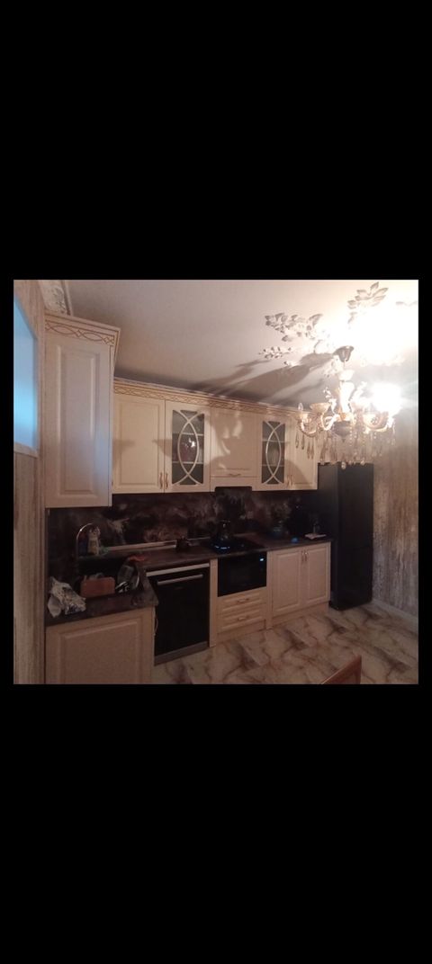*Metbex mebeli ölçüsü 120*300 yığılıb istifade olunmayib 350 azn* — Digah