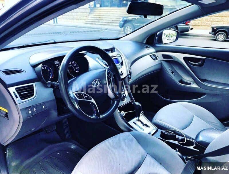 Hyundai elantra, 2012 il 90-DL-079 — Minik avtomobili icarəsi, Bakı (3)