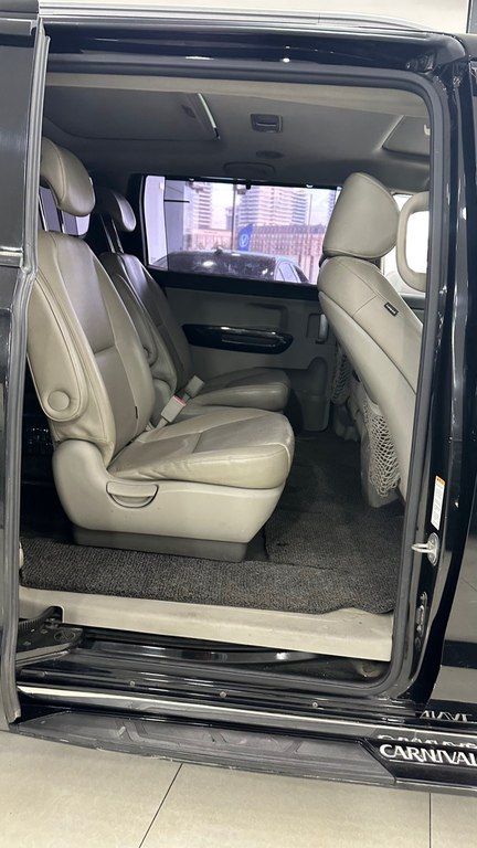 Kia Carnival, 2.2 L, 2015 il, 305 000 km — Avtomobillər, Bakı (9)