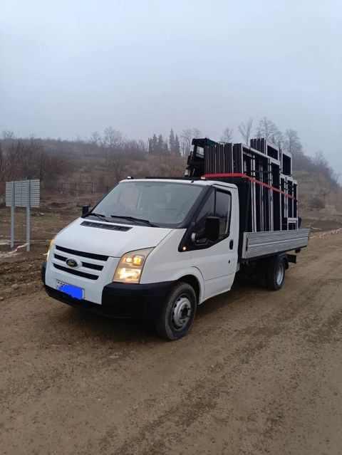Ford Transit: 2.4 l 2006 il — Digah