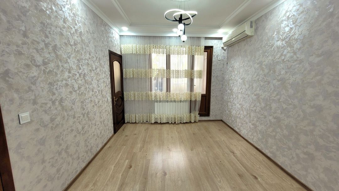Satılır 2 otaqlı köhnə tikili 55 m² — Mənzil, Bakı