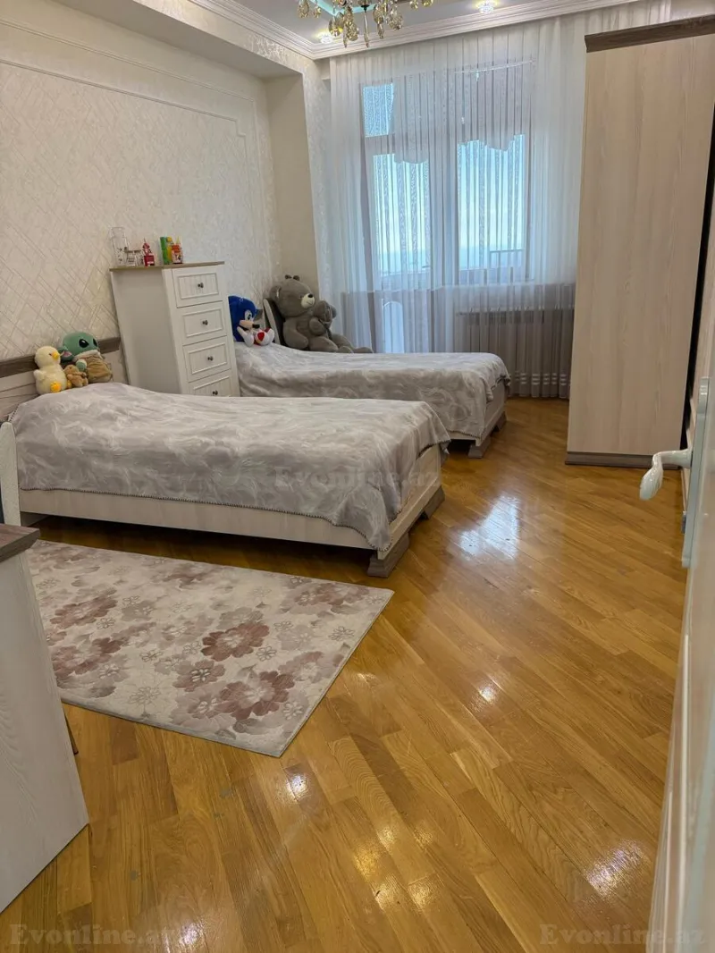 Satılır 3 otaqlı Mənzil Yeni tikili 161 m² Bakı, Xətai r., Əhmədli m — Mənzil, Bakı (5)