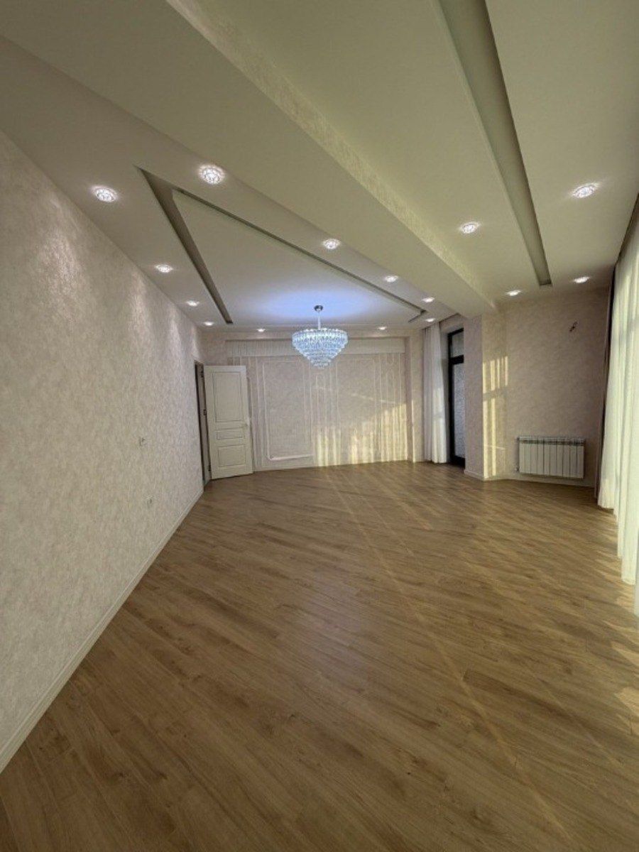 Satılır 3 otaqlı yeni tikili 130 m² — Mənzil, Bakı (6)