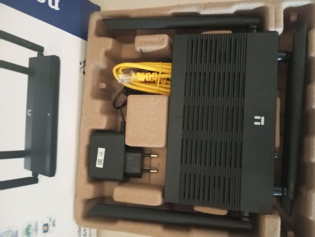Netis N3D Wi‑Fi router Xüsusiyyətlər: - İkili tezlik: 2.4 GHz və 5 — Şəbəkə və server avadanlığı, Bakı (2)