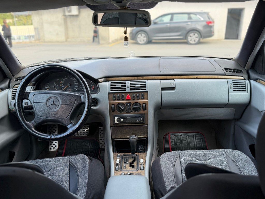 Mercedes E 240, 2.4 L, 1999 il, 400 000 km — Avtomobillər, Gəncə (7)