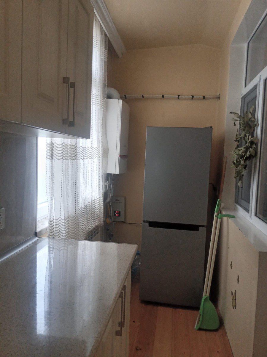 İcarəyə verilir 3 otaqlı köhnə tikili 56 m² — Mənzil, Gəncə (6)