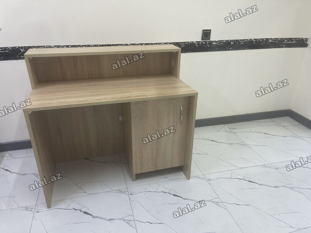 Laminatdan hazırlanmış resepsiyon/registrasiya masası. - Təbii ağac — Ofis mebeli, Bakı (4)