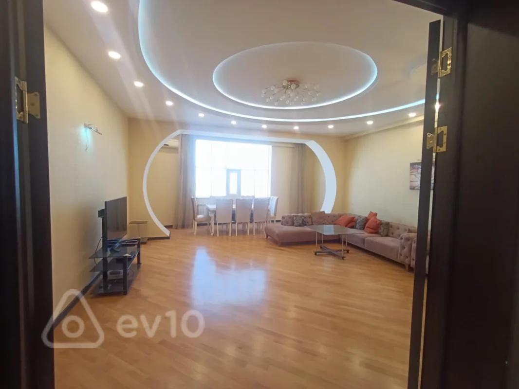 3 otaqlı mənzil, 194 m², serq bazari — kirayə — Mənzil, Bakı (3)