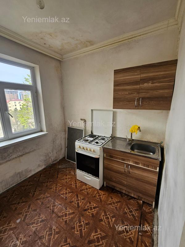 Satılır 2 otaqlı Bina evi menzil (Köhnə tikili), 50 m², 2-ci mikrorayon — Mənzil, Sumqayıt (8)