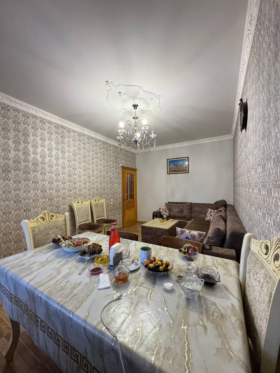 Satılır 4 otaqlı köhnə tikili 110 m² — Mənzil, Bakı (2)