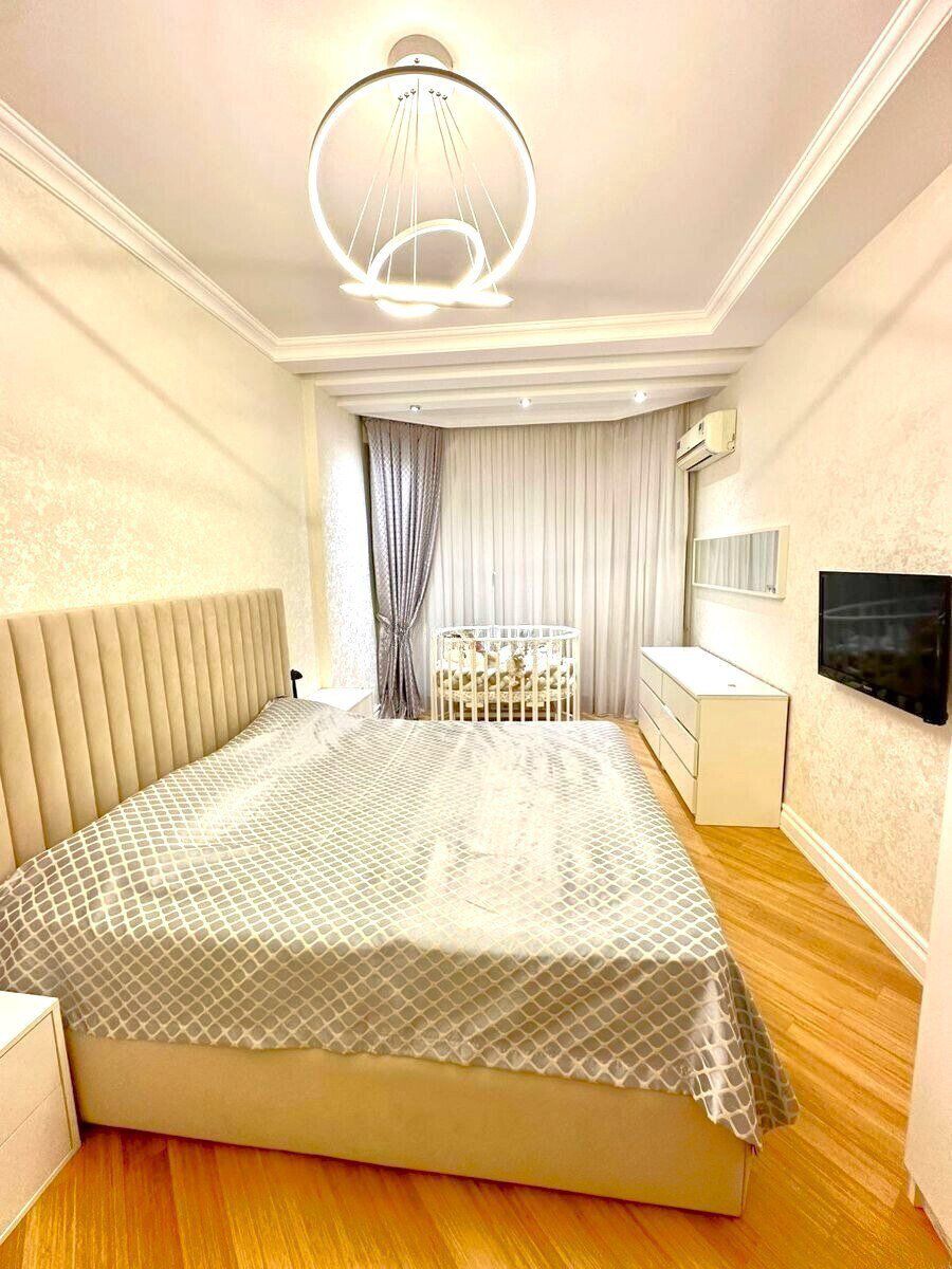 Satılır 3 otaqlı yeni tikili 140 m² — Mənzil, Bakı (5)