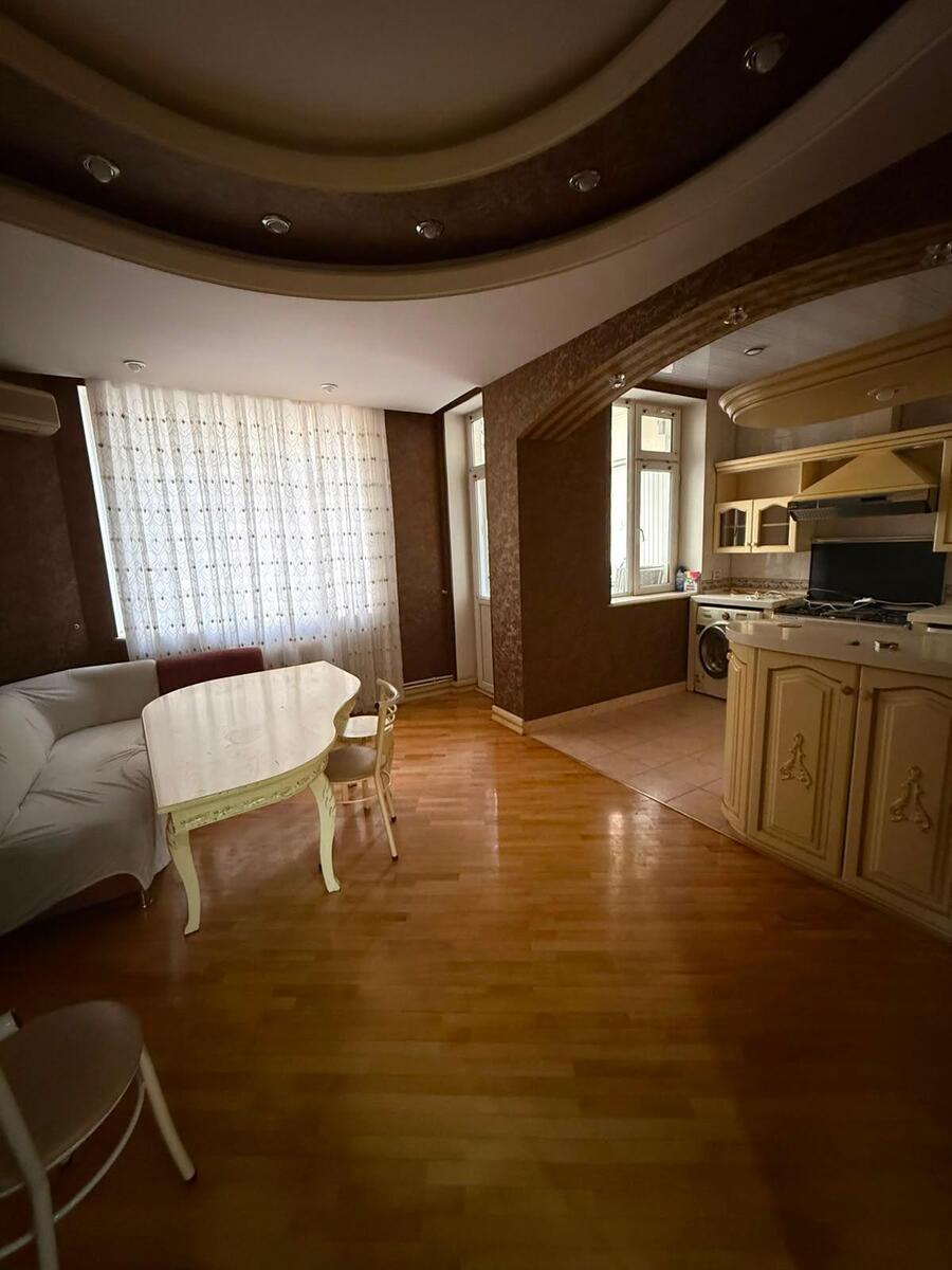 İcarəyə verilir 3 otaqlı yeni tikili 170 m² — Mənzil, Bakı (12)
