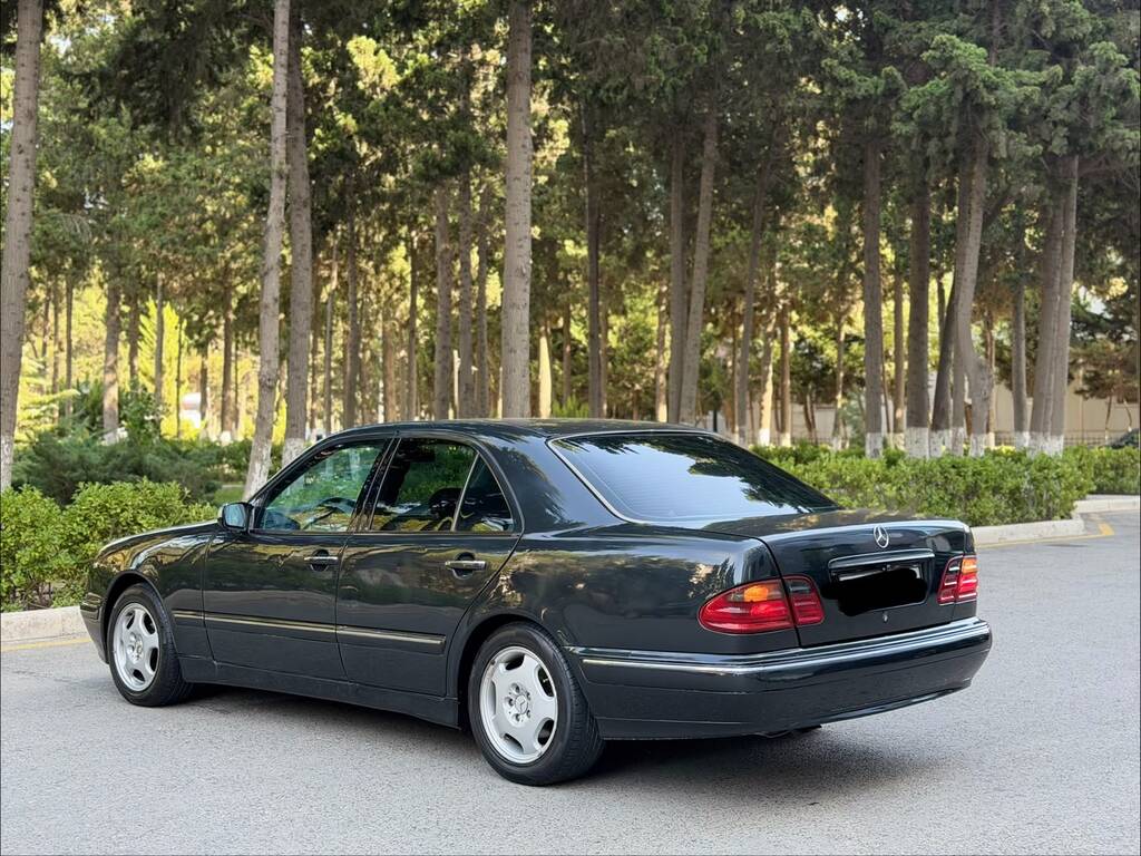 Mercedes E 200, 2.0 L, 2001 il, 335 641 km — Avtomobillər, Sumqayıt (5)