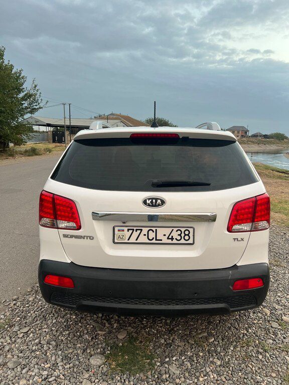 Kia Sorento, 2.0 L, 2010 il, 276 000 km 77-CL-438 — Avtomobillər, Füzuli (2)