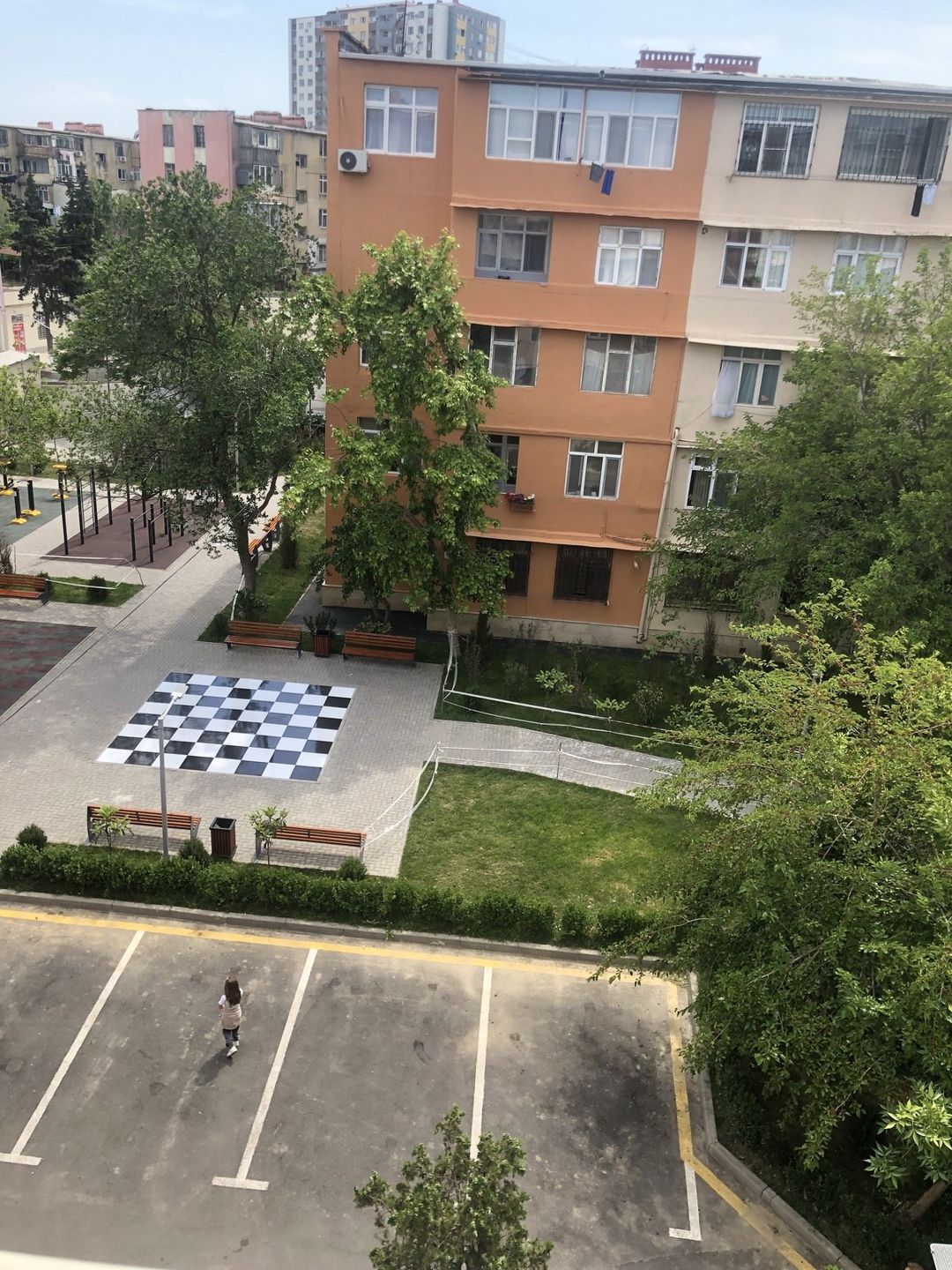 Satılır 4 otaqlı köhnə tikili 110 m² — Mənzil, Bakı (2)