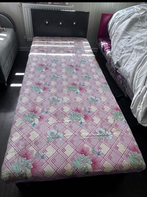 Yeni, Təknəfərlik çarpayı, Bazasız, Matras ilə, Siyirməsiz — Masazır