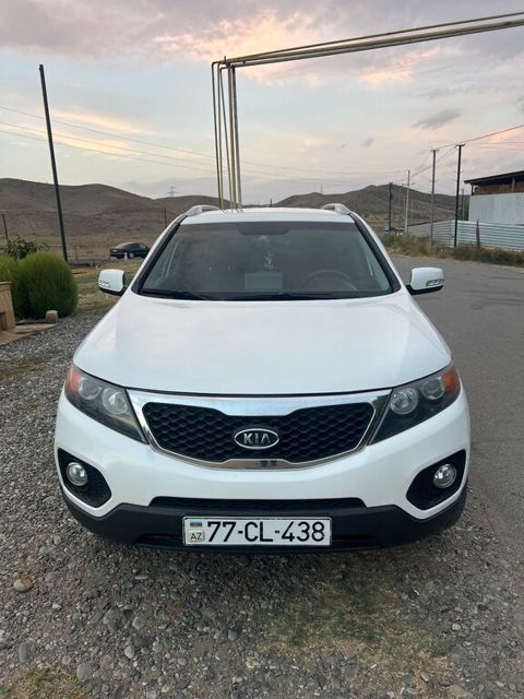 Kia Sorento, 2.0 L, 2010 il, 276 000 km — Füzuli