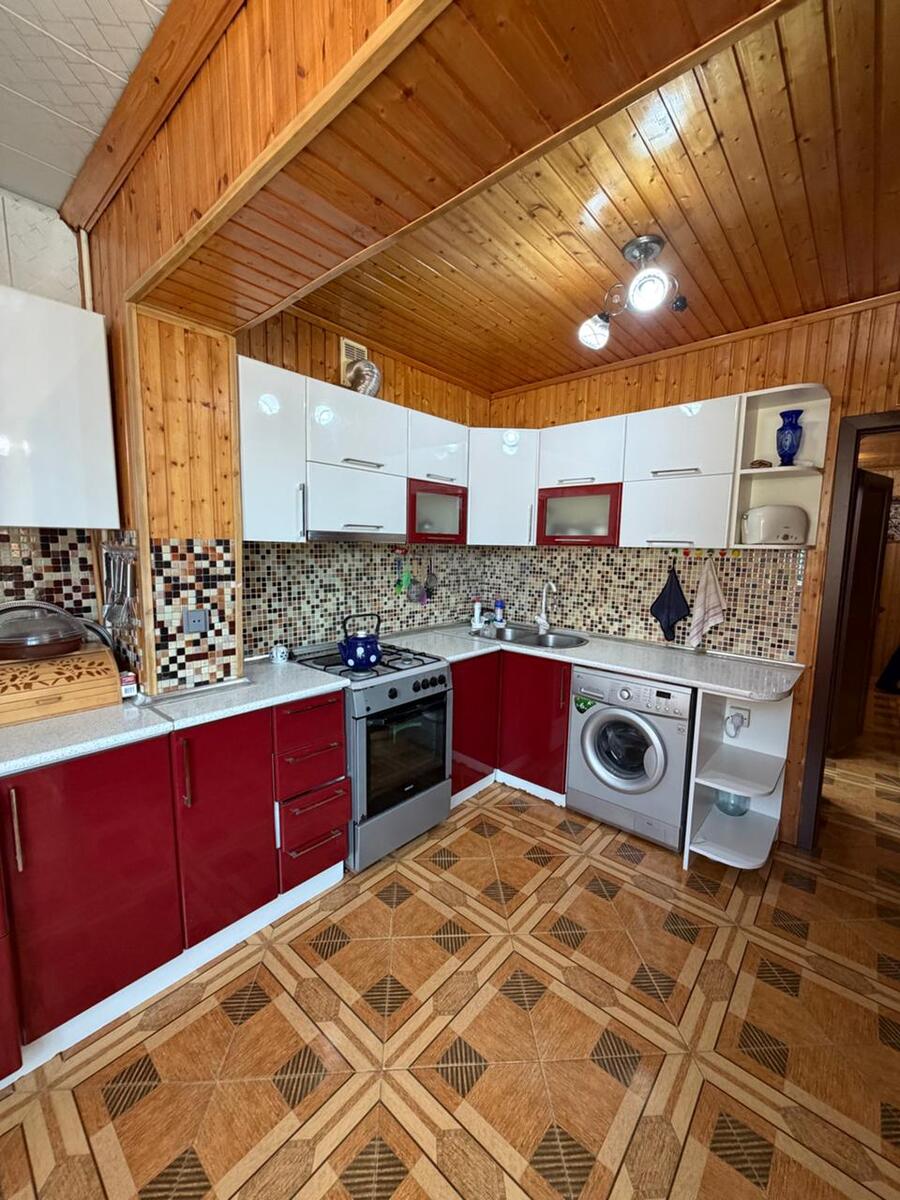 Satılır 5 otaqlı köhnə tikili 125 m² — Mənzil, Bakı (8)