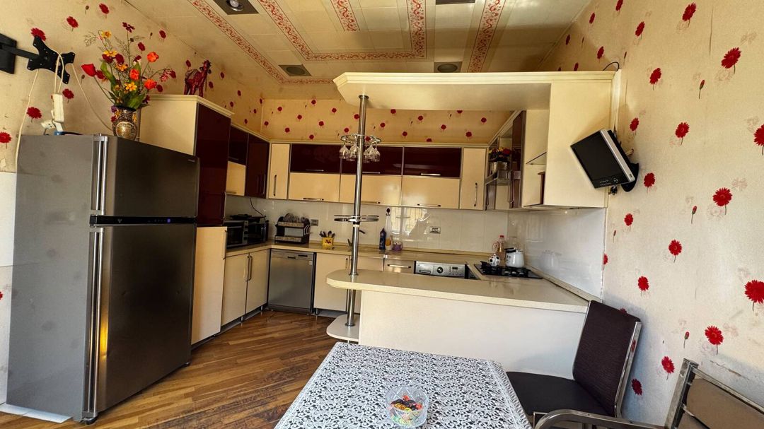 Satılır 5 otaqlı həyət evi/bağ evi 150 m² — Ev, villa, Bakı (5)