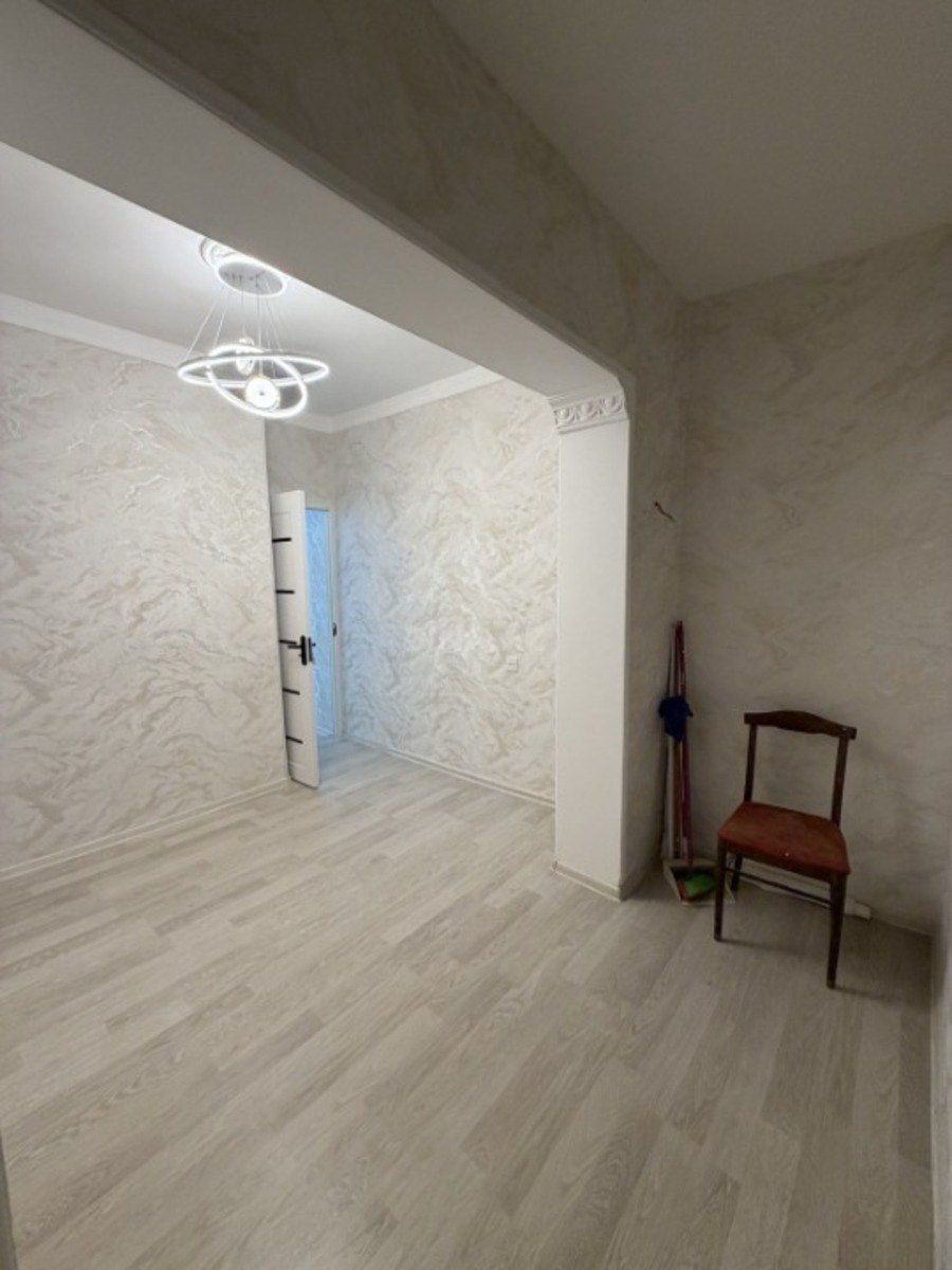 Satılır 2 otaqlı köhnə tikili 40 m² — Mənzil, Bakı (4)