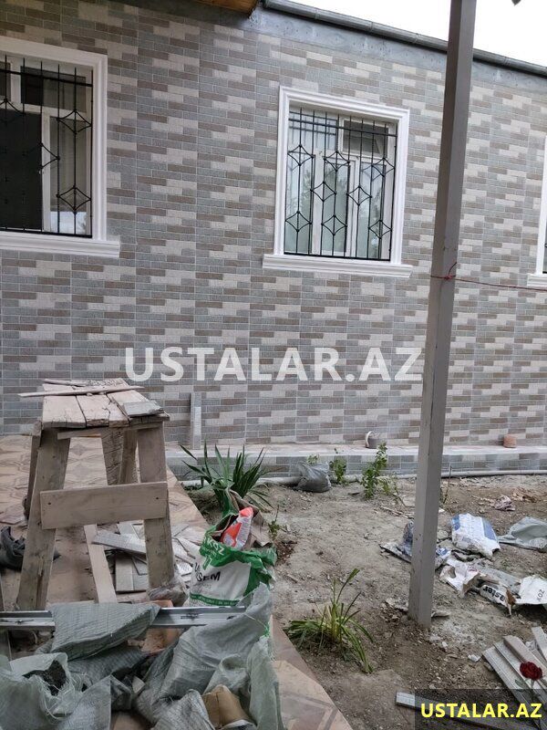 Kafel metlax, kermoqranit — Plitə işləri, Gəncə