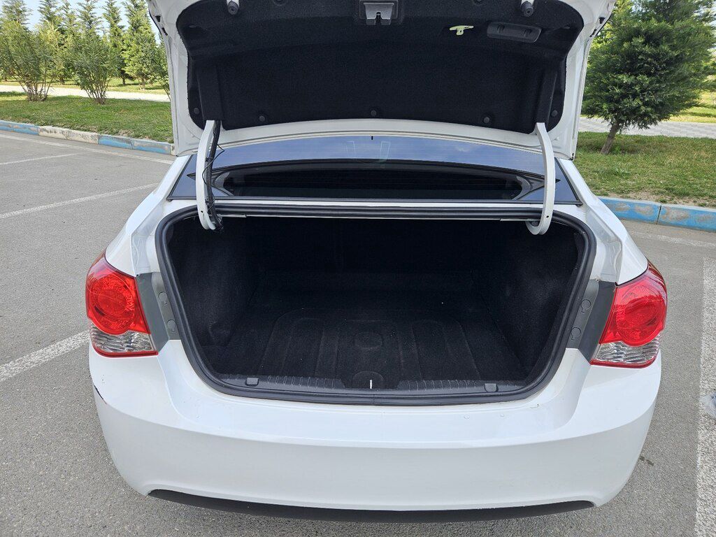Chevrolet Cruze, 1.4 L, 2015 il, 250 000 km 77-HM-904 — Avtomobillər, Sumqayıt (8)