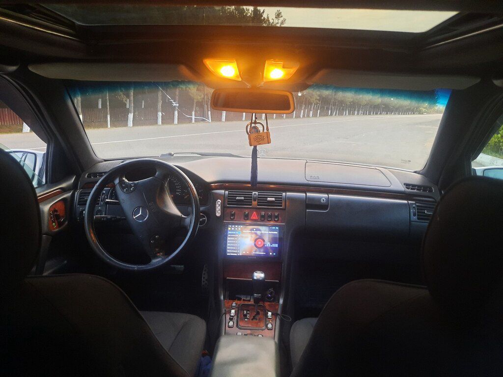 Mercedes E 220, 2.2 L, 1999 il, 370 000 km — Avtomobillər, Ağstafa (4)