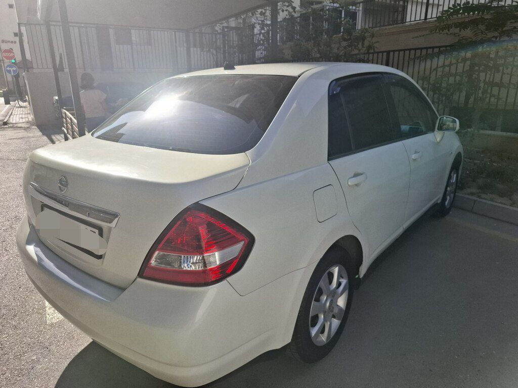 Nissan Tiida, 1.6 L, 2008 il, 221 800 km — Avtomobillər, Bakı (6)