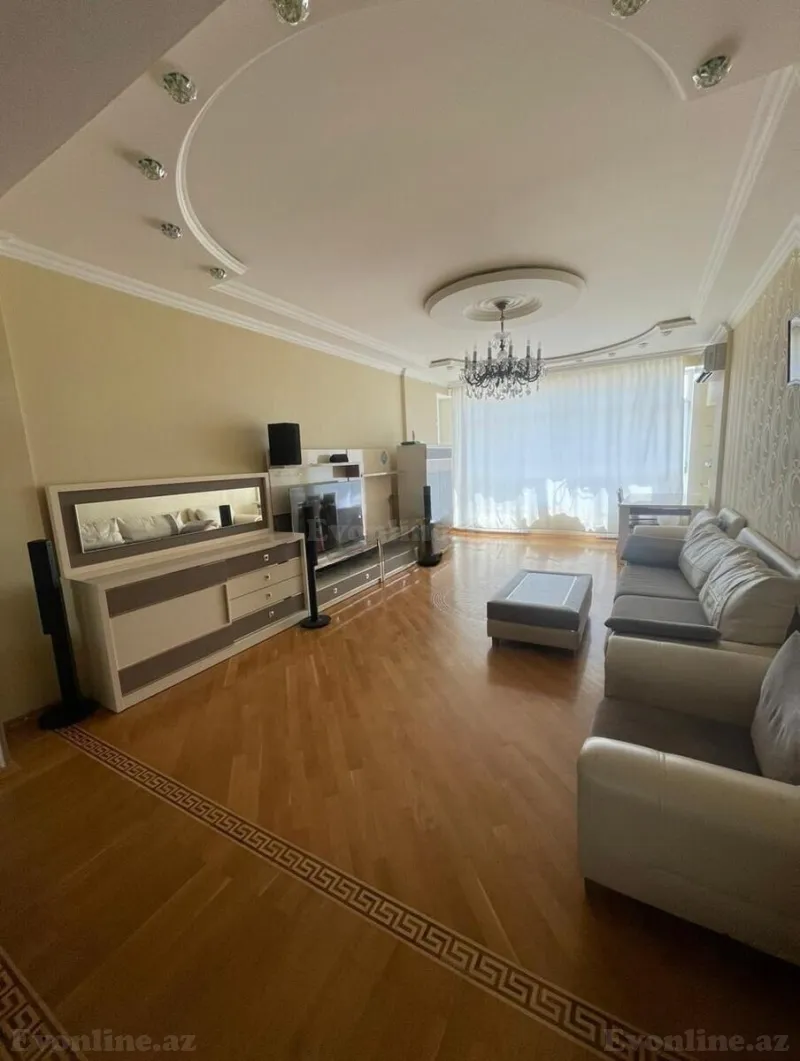 Kirayə verilir 2 otaqlı Mənzil Yeni tikili 100 m² Bakı, Yasamal r., İnşaatçılar m — Bakı