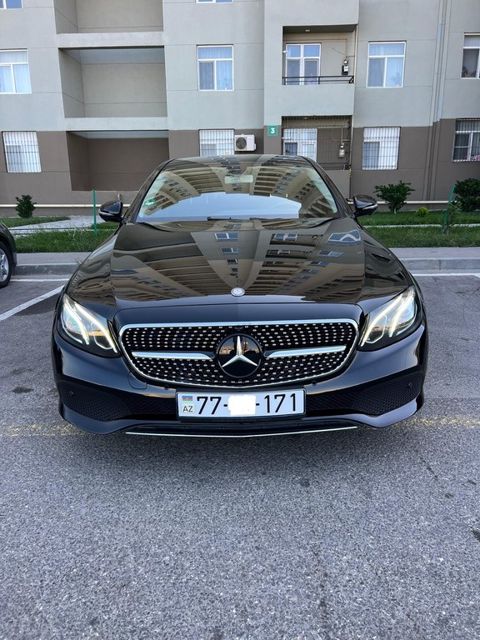 Mercedes E 220 d, 2.0 L, 2018 il, 275 000 km — Bakı