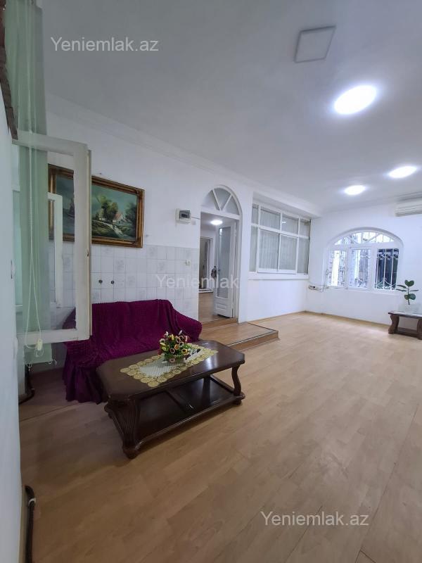 Kirayə 3 otaqlı Bina evi menzil (Köhnə tikili), 90 m², Nəsimi rayonu — Mənzil, Bakı