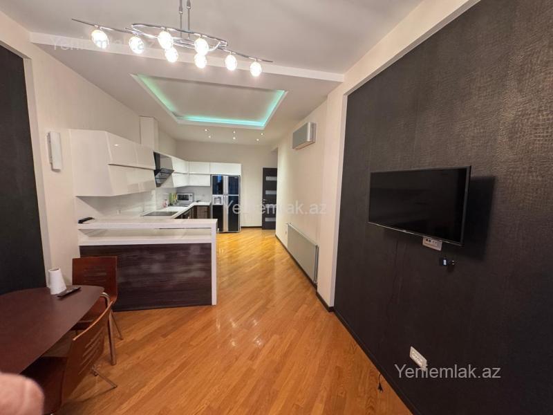 Kirayə 3 otaqlı Bina evi menzil (Yeni tikili), 250 m², Xətai rayonu — Mənzil, Bakı (4)