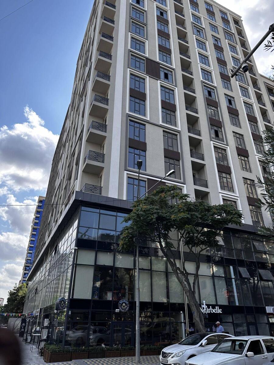Satılır 3 otaqlı yeni tikili 121 m² — Mənzil, Bakı (2)