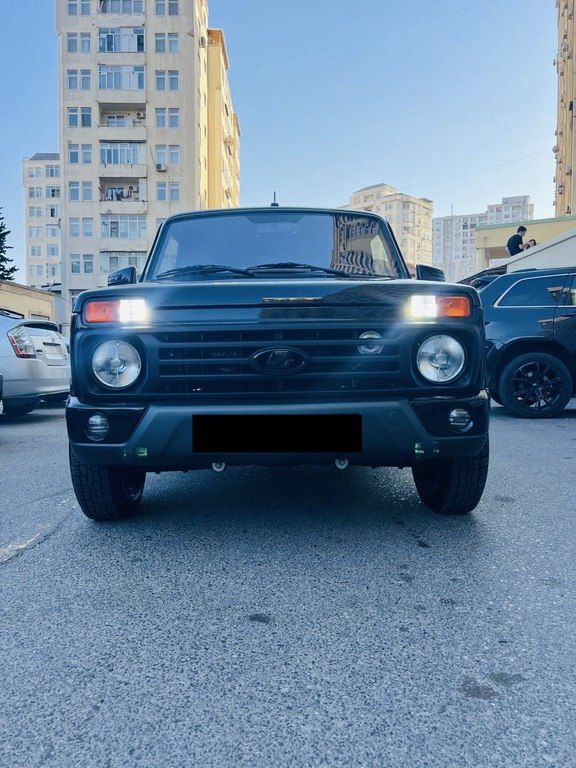 Lada (VAZ) Niva, 1.7 L, 2023 il, 30 000 km — Avtomobillər, Bakı (3)