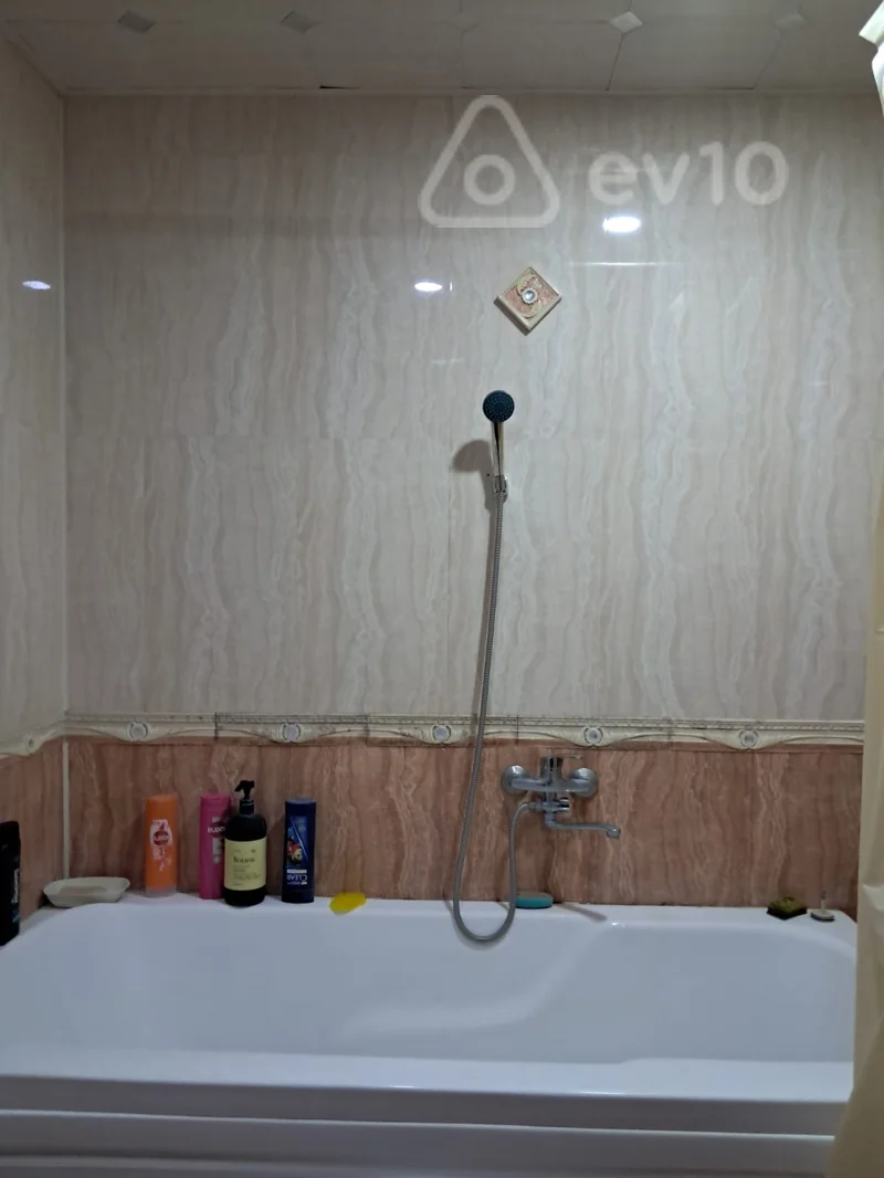 3 otaqlı mənzil, 125 m², Qaraqarayev prs — kirayə — Mənzil, Bakı (6)