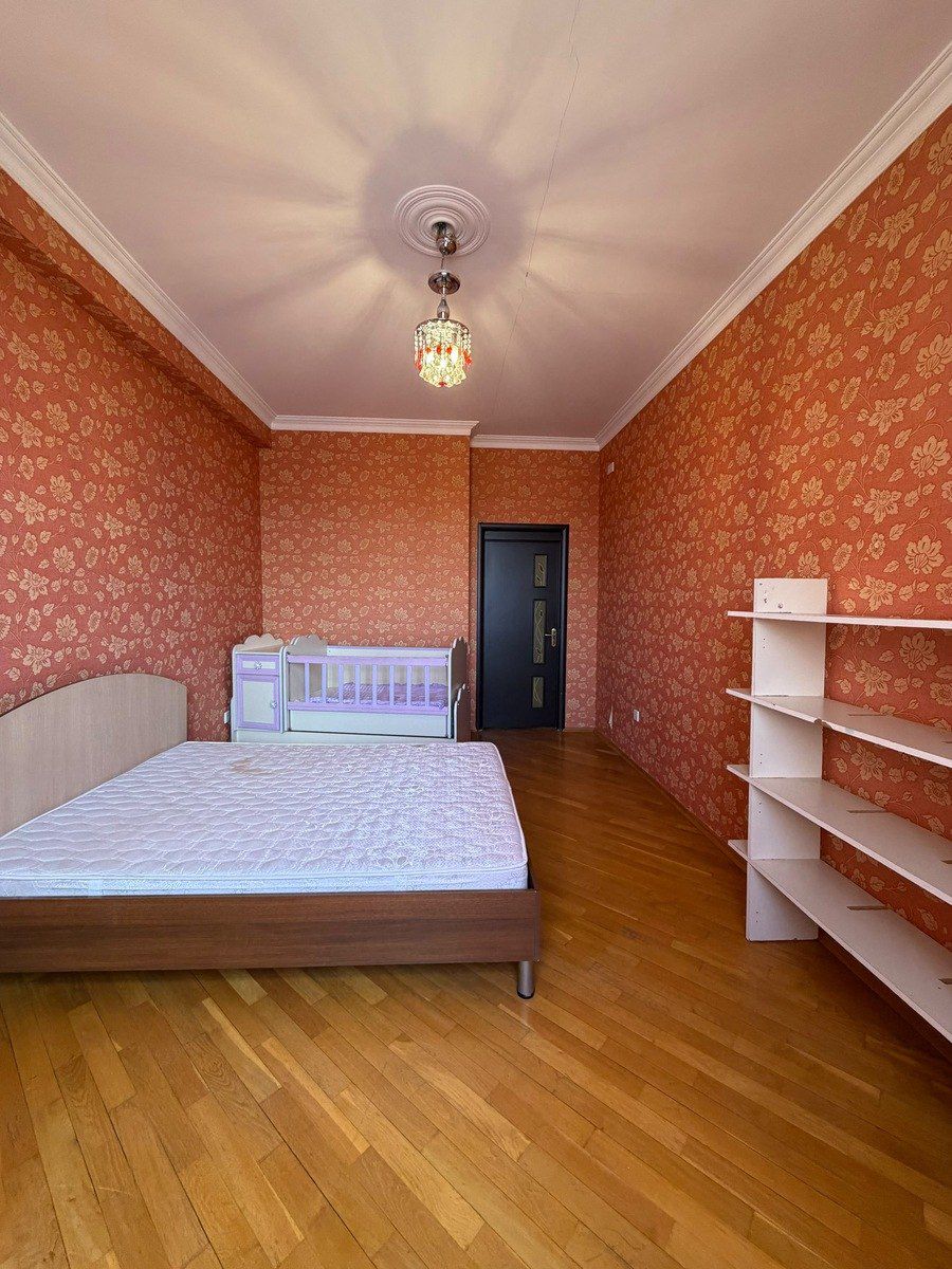 Satılır 3 otaqlı yeni tikili 135 m² — Mənzil, Bakı (3)