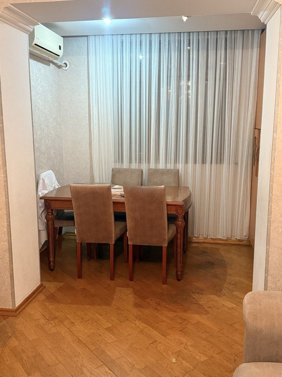 Satılır 3 otaqlı köhnə tikili 75 m² — Mənzil, Bakı (2)