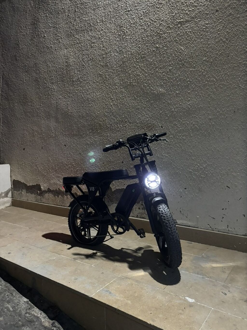 Ouix V8 elektrikli velosiped Satılır 2 akumlyatorla polnu zaratqaynan — Elektrik velosipedləri, Digah