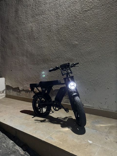 Ouix V8 elektrikli velosiped Satılır 2 akumlyatorla polnu zaratqaynan — Digah