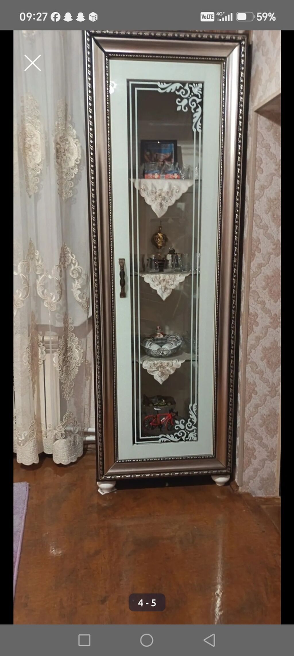 Şüşəli dolab vitrini, Yeni, Ünvandan götürmə — Vitrini, Bakı (2)