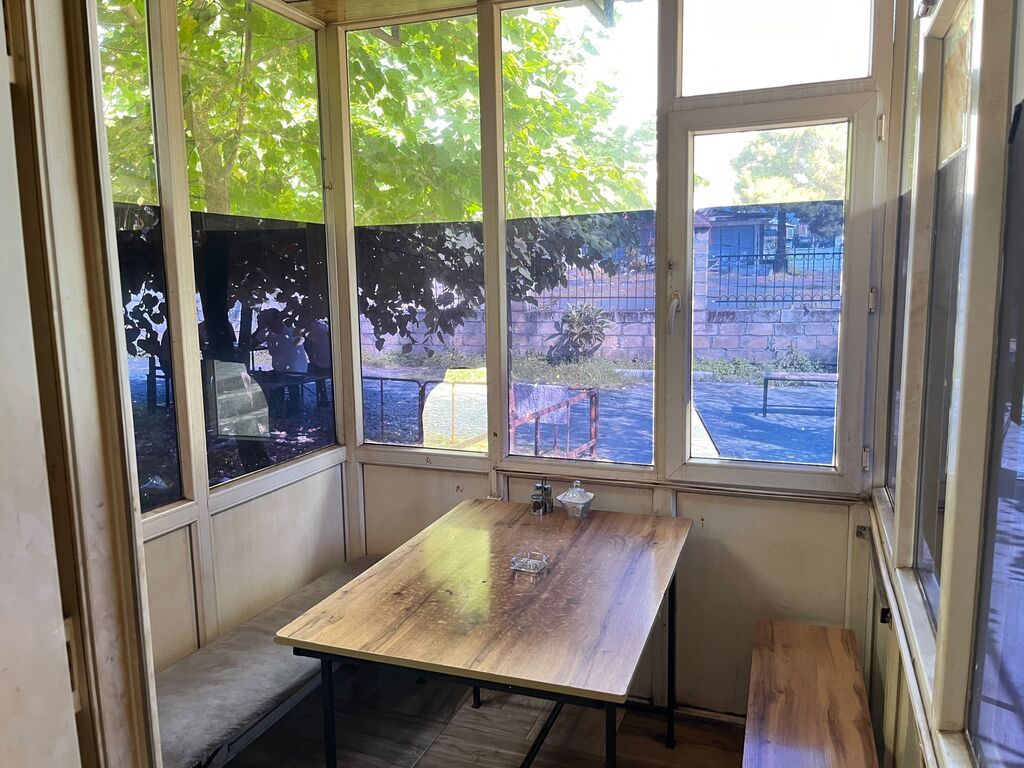 Zaqatala şəhərinin mərkəzində köhnə avtovağzal erazisi 100kvm de kafe — Əmlak, Zaqatala (4)