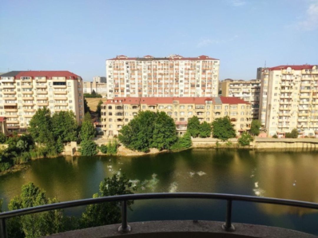 Satılır 3 otaqlı yeni tikili 180 m² — Mənzil, Bakı (4)