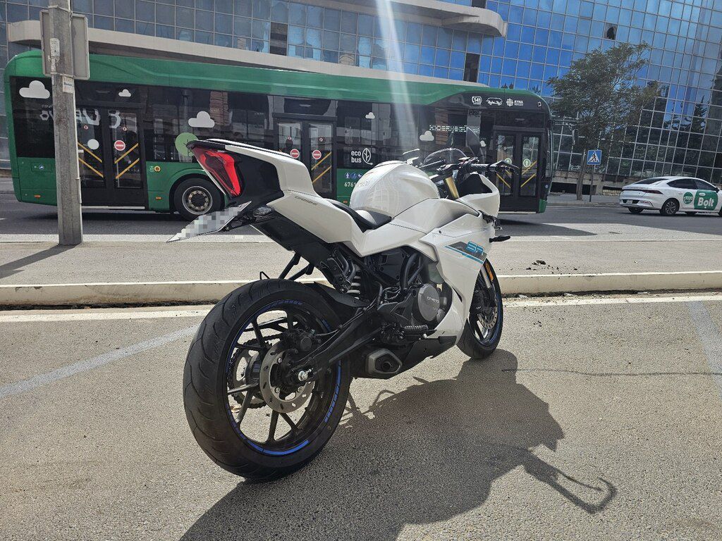 Cfmoto 250 SR, 250 sm3, 2025 il, 925 km — Motosikletlər, Bakı (8)